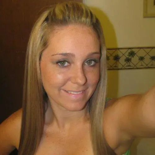 hotttieemma image 1